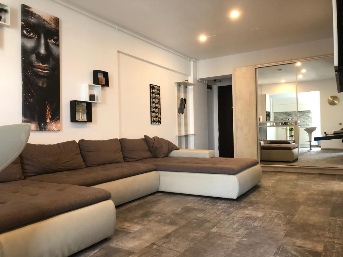 Luxury Westpark 2 Residence Lake View W6 Βουκουρέστι Εξωτερικό φωτογραφία