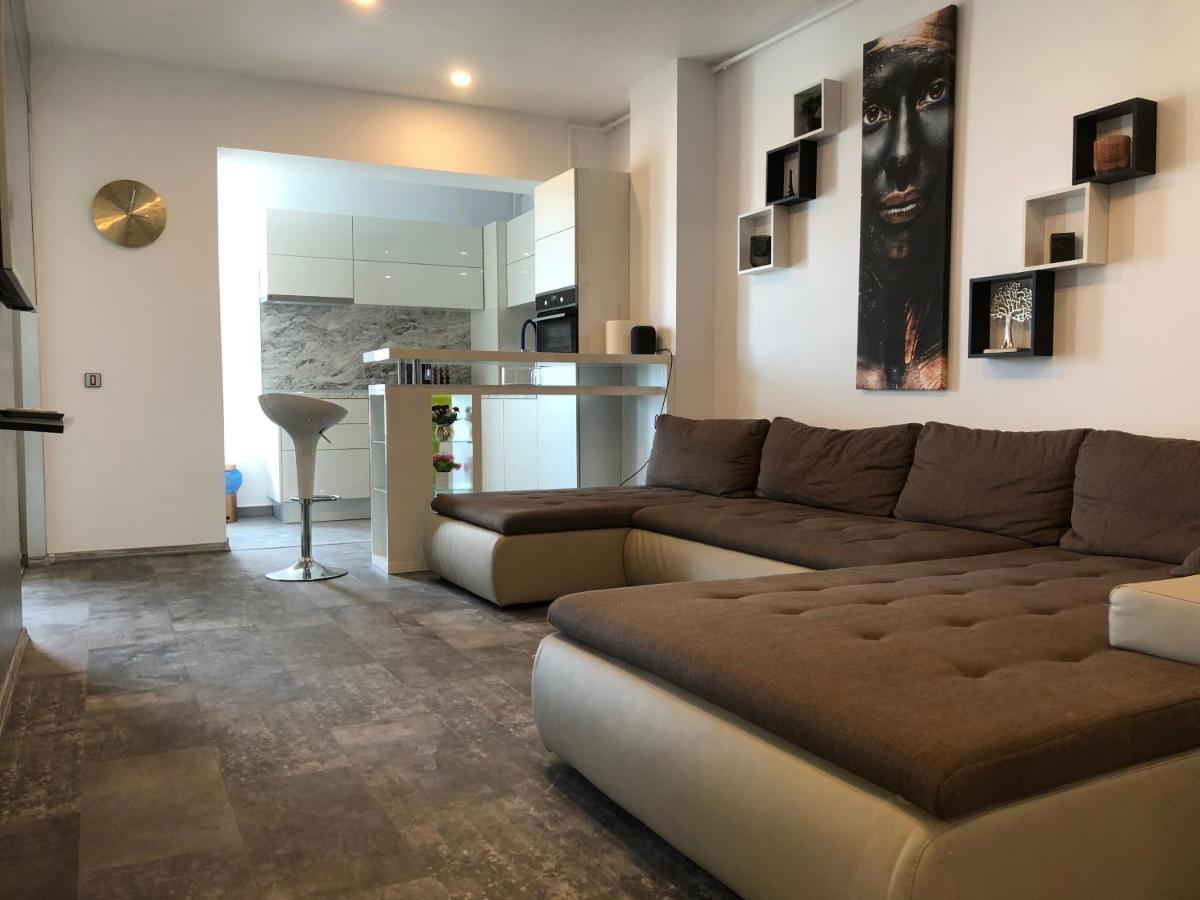 Luxury Westpark 2 Residence Lake View W6 Βουκουρέστι Εξωτερικό φωτογραφία