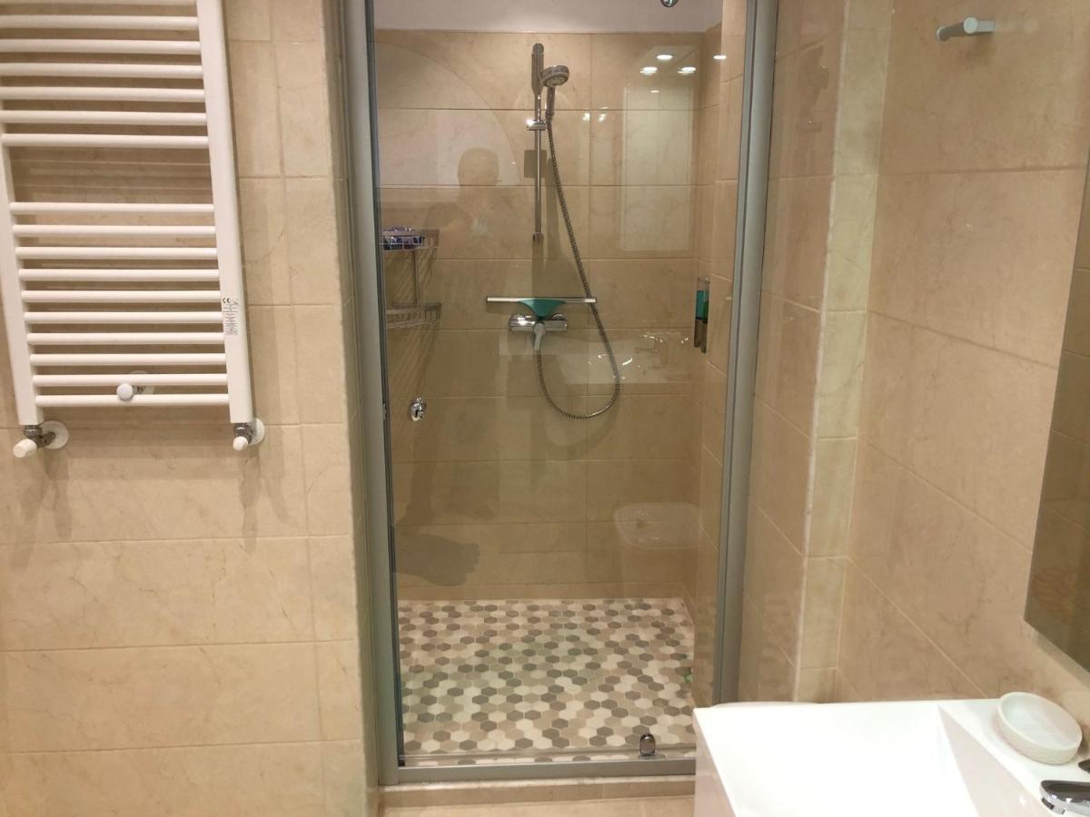 Luxury Westpark 2 Residence Lake View W6 Βουκουρέστι Εξωτερικό φωτογραφία