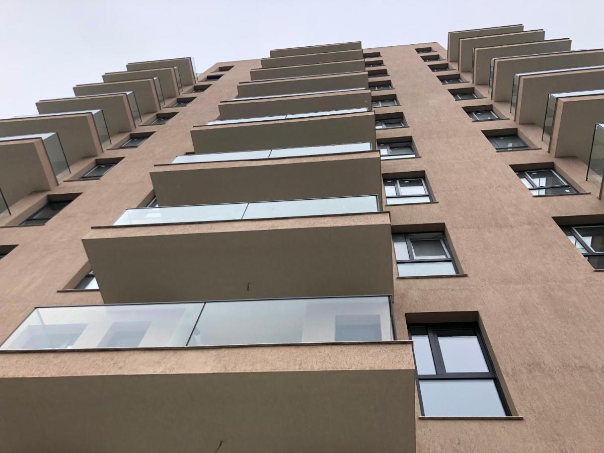 Luxury Westpark 2 Residence Lake View W6 Βουκουρέστι Εξωτερικό φωτογραφία